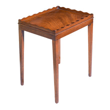 Load image into Gallery viewer, Vintage Scalloped Side Table
