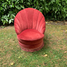 Load image into Gallery viewer, Vintage Tasseled Raspberry Scallop Shell Armchair