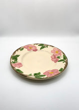 Load image into Gallery viewer, Vintage Floral Cream Dinner Set