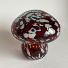 Load image into Gallery viewer, Vintage Murano Mushroom Paperweight