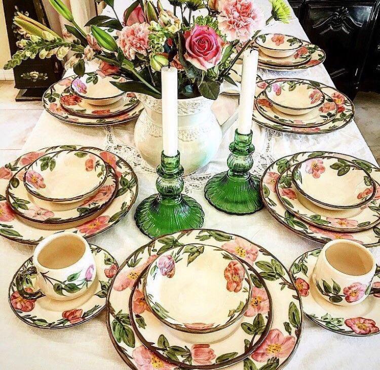 Vintage Floral Cream Dinner Set