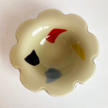 Load image into Gallery viewer, Vintage 1960s Murano Glass Bowl