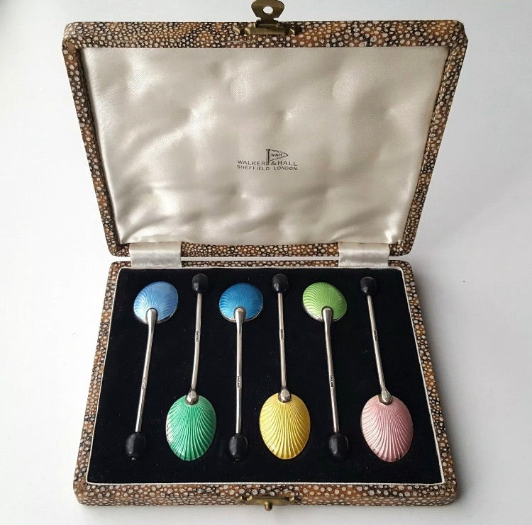 Antique Harlequin Enamelled Shell Coffee Spoons