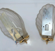 Load image into Gallery viewer, Pair Of Vintage 1960s Shell Wall Lights