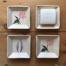 Load image into Gallery viewer, Handmade Floral Soap/Trinket Dishes