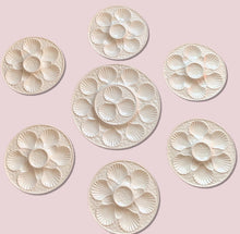 Load image into Gallery viewer, Vintage Basket Weave Oyster Set for Six with Serving Plate
